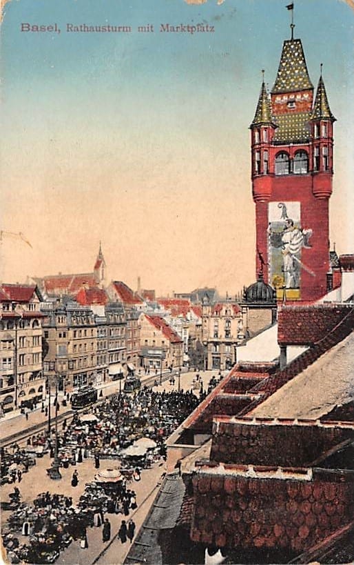 Basel, Rathausturm mit Marktplatz