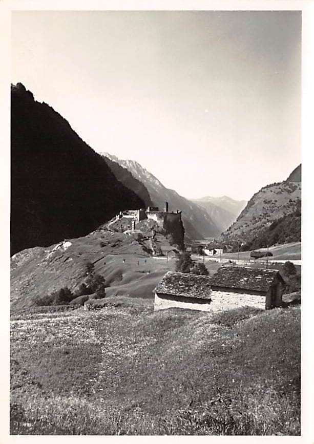 Mesocco, Rovine del castello