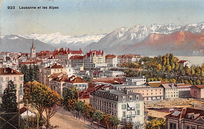 Lausanne, et les Alpes