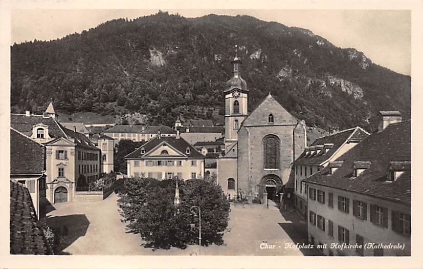 Chur, Hofplatz mit Hofkirche (Kathedrale)