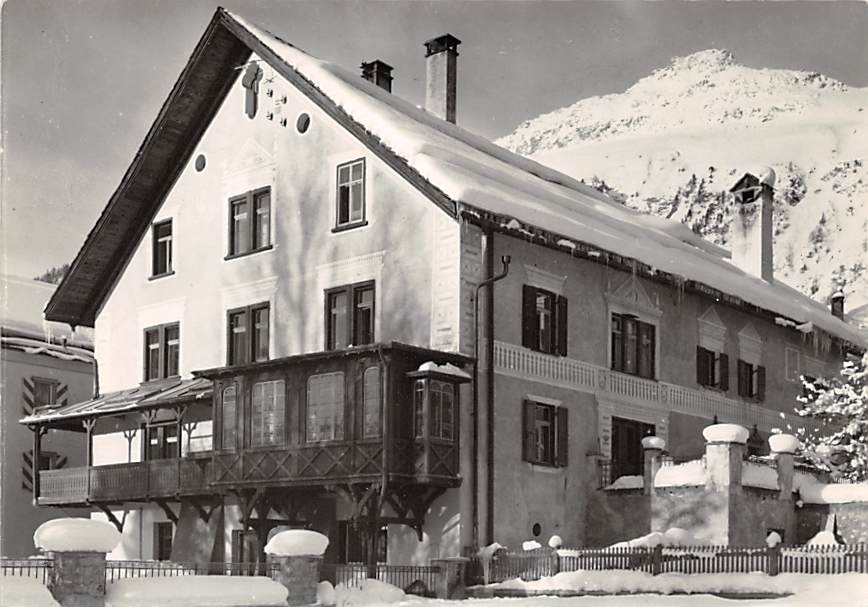 Samedan, Ferienhaus Lenzburg