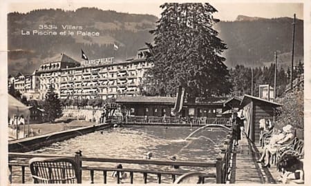 Villars, La Piscine et le Palace