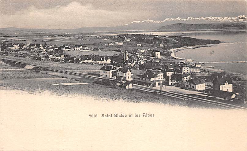 Saint-Blaise, et les Alpes