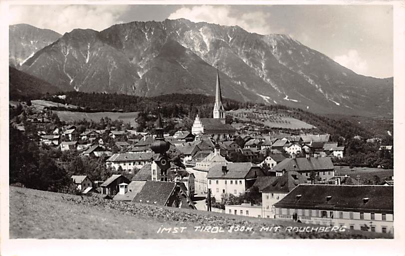 Imst Tirol, mit Rouchberg