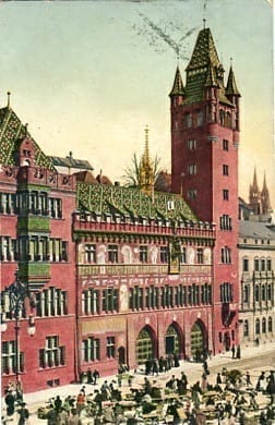 Basel, das Rathaus, belebt