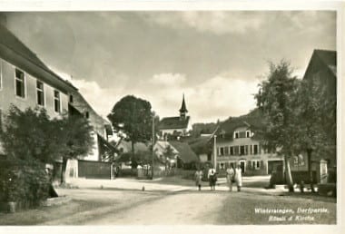 Wintersingen, Dorfpartie, Rössli und Kirche