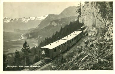 Brünigbahn, Blick gegen Brienzersee, Zug