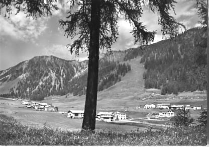 Tschierv, Val Müstair, Gasthaus Sternen & Schulhaus