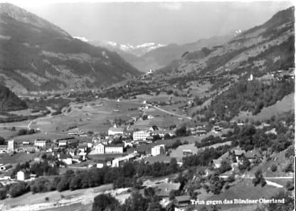 Trun gegen das Bündner Oberland